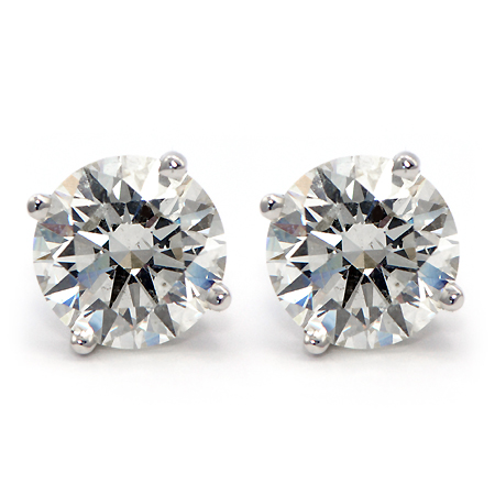 diamond-stud-earrings
