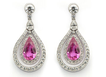 Pink diamond pendant earrings