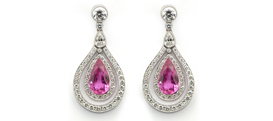 Blog-Face Pink diamond pendant earrings