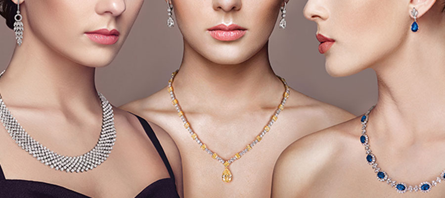 Blog_2015—make-a-statement Three sets of necklaces and earrings