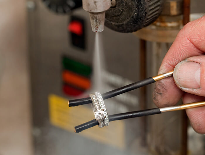 Jewelry Repair & Ring Sizing in Minneapolis, MN Wixon Jewelers