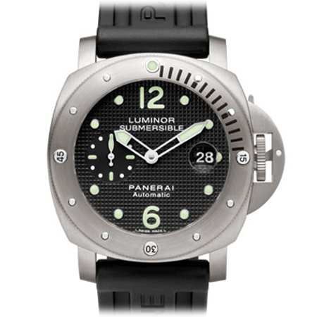 Panerai Luminor Submersible