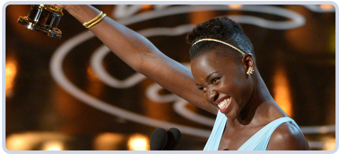 Lupita Nyongo at 2014 Academy Awards