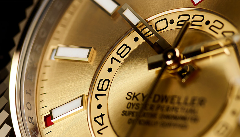 sky-dweller_cover_video_840x480