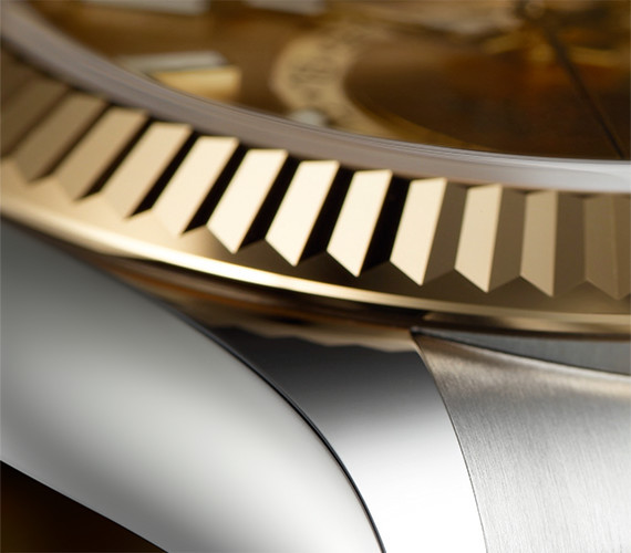 sky-dweller_feature_bezel_0001_570x500