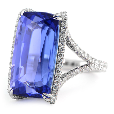 Tanzanite & Diamond Ring in White Gold