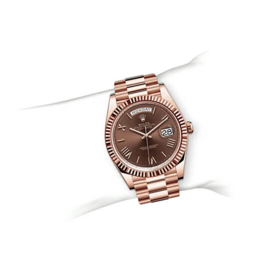 wrist-m228235-0002