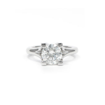 014137_1-euro-shank-platinum-solitaire-engagement-ring