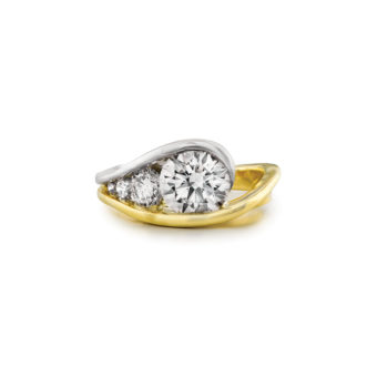 014430-two-tone-round-diamond-engagement-ring