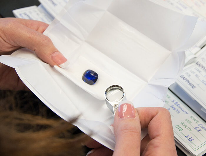 Gemstone and Metal Identification in Minneapolis