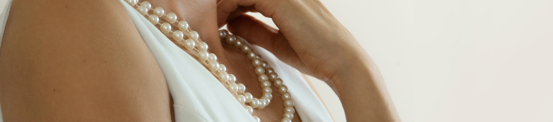Pearl Jewelry in Minneapolis