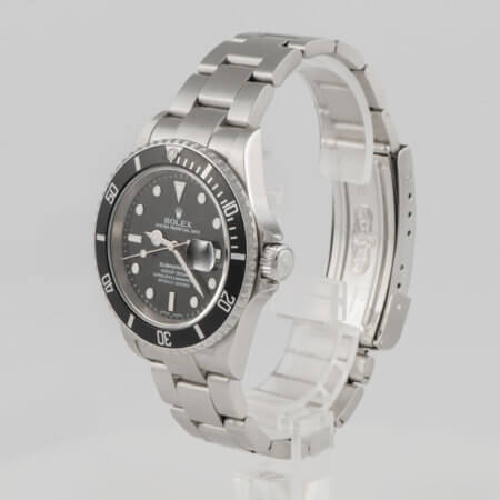 Pre-owned Rolex Submariner Watch