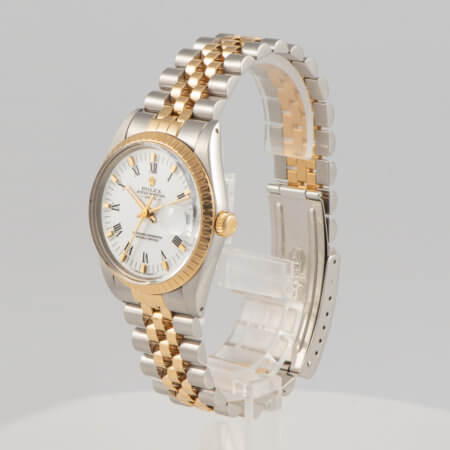 Rolex Oyster Perpetual Date pre-owned watch