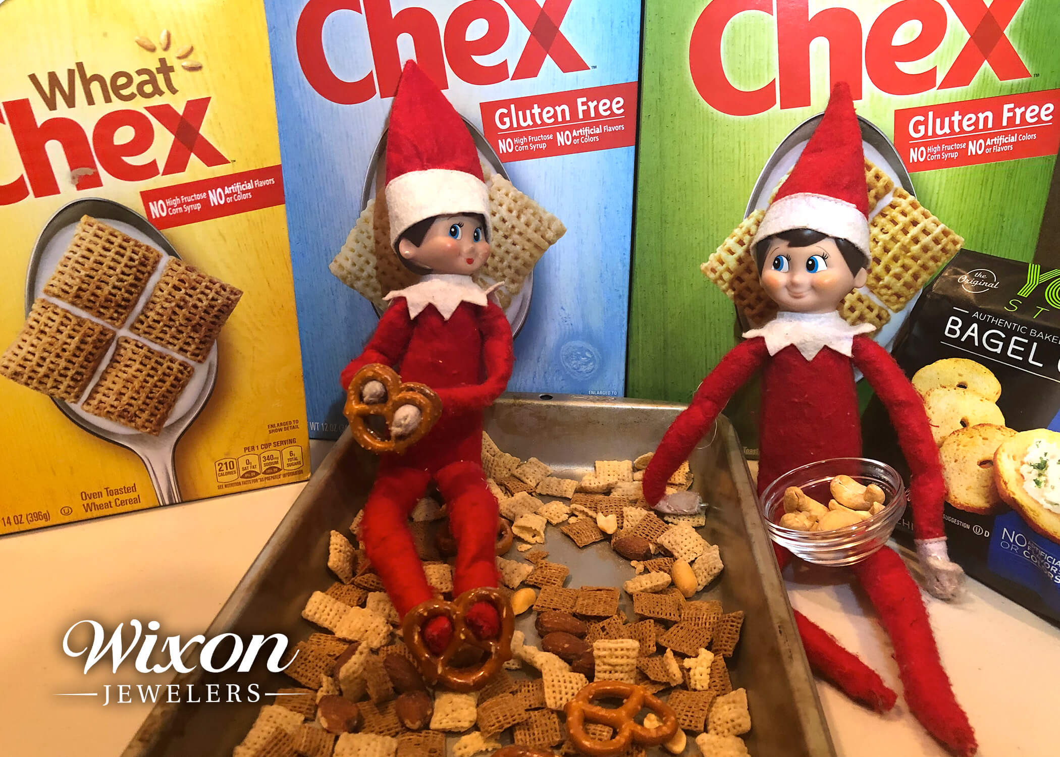 Elf-on-Shelf-2019-ChexMix