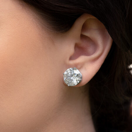 Diamond Stud Earring