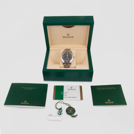 Rolex Explorer ref. 214270 pre-owned watch