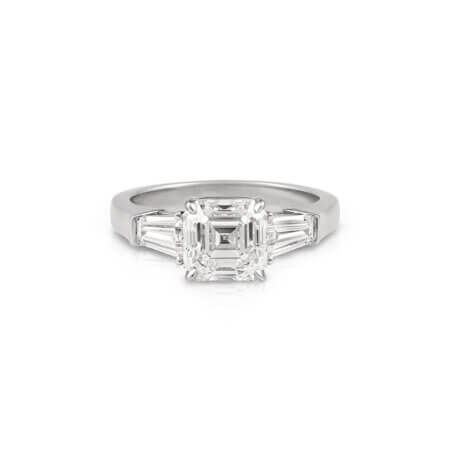 Asscher Cut Diamond Ring