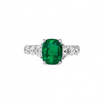 040985-1-Cushion-Cut-Emerald-Ring Cushion-Cut-Emerald-Ring