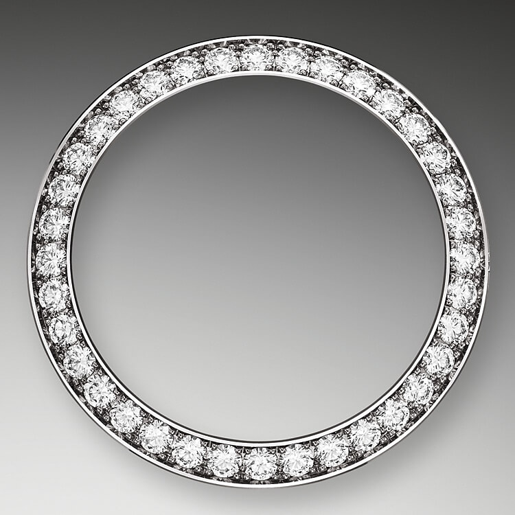diamond-set_bezel-white_gold_and_diamonds-50858