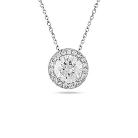 Round Brilliant Halo Pendant