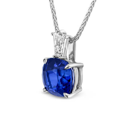 Blue-Sapphire-Pendant