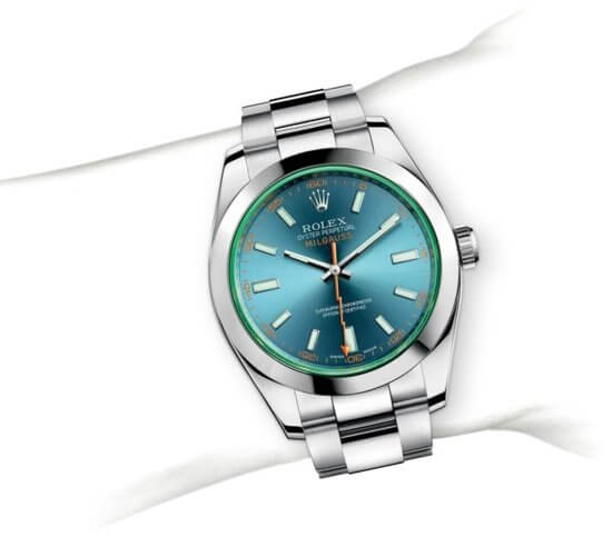 m116400gv-0002_modelpage_on_wrist_portrait
