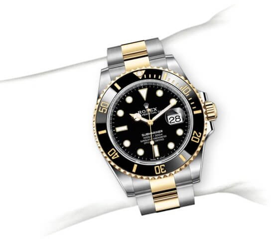 m126613ln-0002_modelpage_on_wrist_portrait
