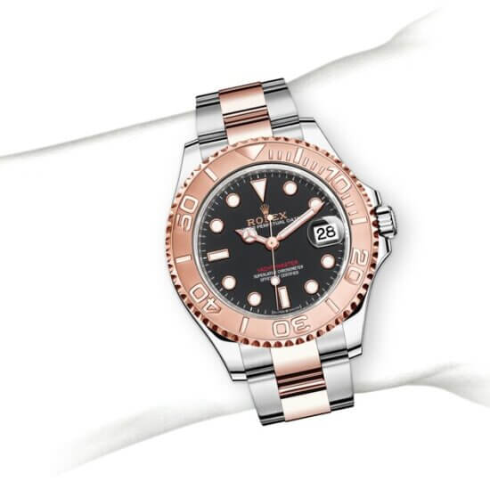 m268621-0004_modelpage_on_wrist_landscape
