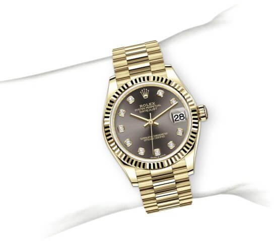 m278278-0036_modelpage_on_wrist_portrait
