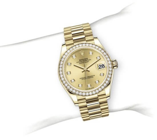 m278288rbr-0005_modelpage_on_wrist_portrait