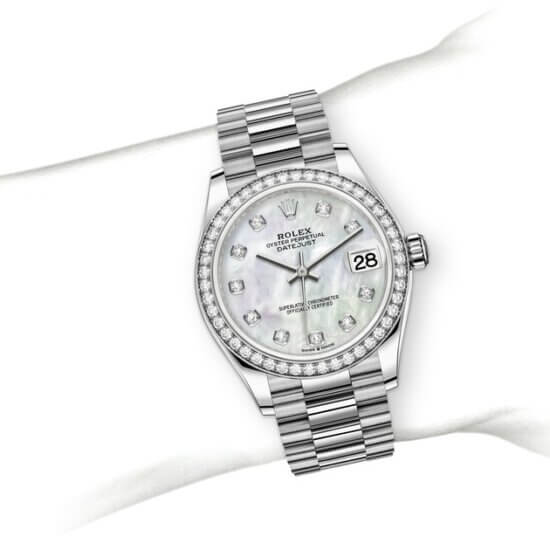 m278289rbr-0005_modelpage_on_wrist_landscape