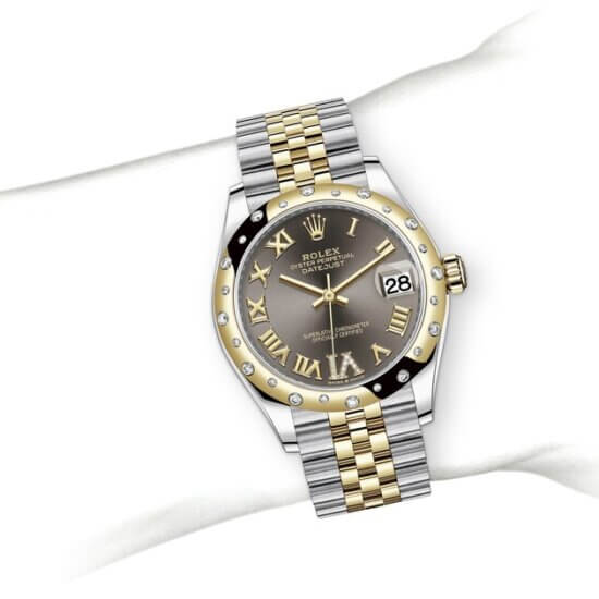 m278343rbr-0018_modelpage_on_wrist_landscape