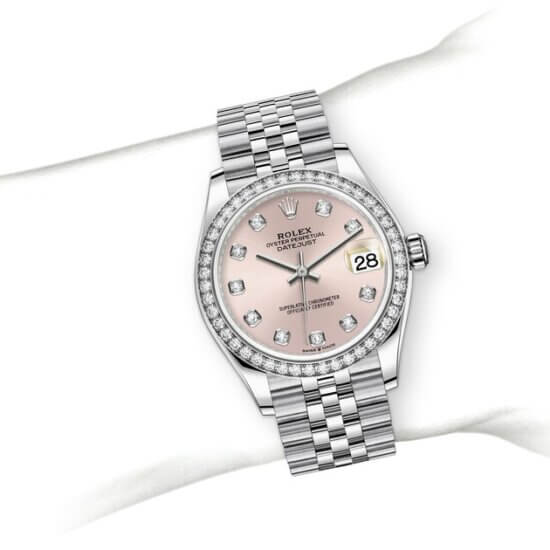 m278384rbr-0036_modelpage_on_wrist_landscape