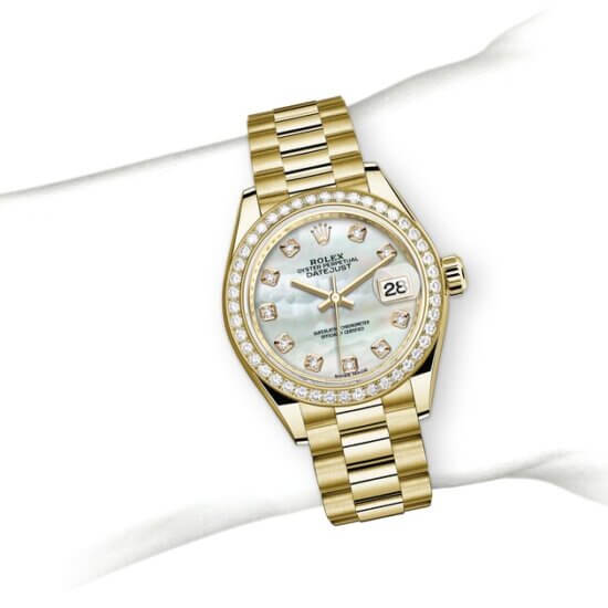 m279138rbr-0015_modelpage_on_wrist_landscape