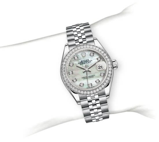 m279384rbr-0011_modelpage_on_wrist_portrait