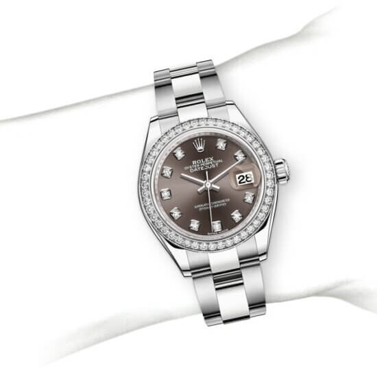 m279384rbr-0018_modelpage_on_wrist_landscape