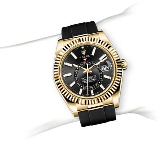 m326238-0009_modelpage_on_wrist_portrait