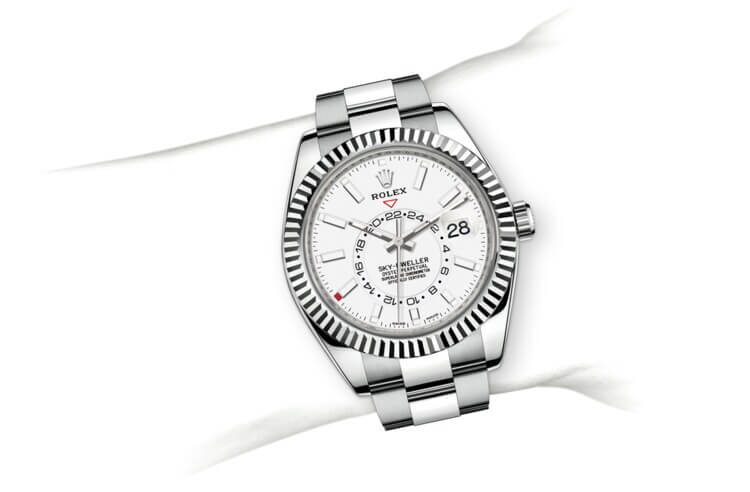 m326934-0001_modelpage_on_wrist_portrait