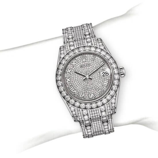 m81409rbr-0001_modelpage_on_wrist_landscape