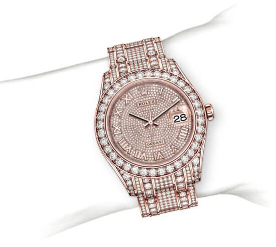m86405rbr-0001_modelpage_on_wrist_portrait