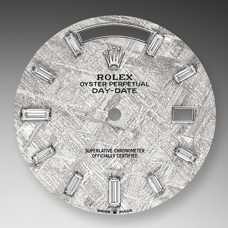 meteorite_dial-white_gold_and_diamonds-51632_g_40