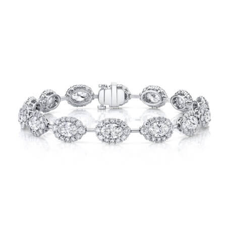 Oval Diamond Halo Bracelet in Platinum