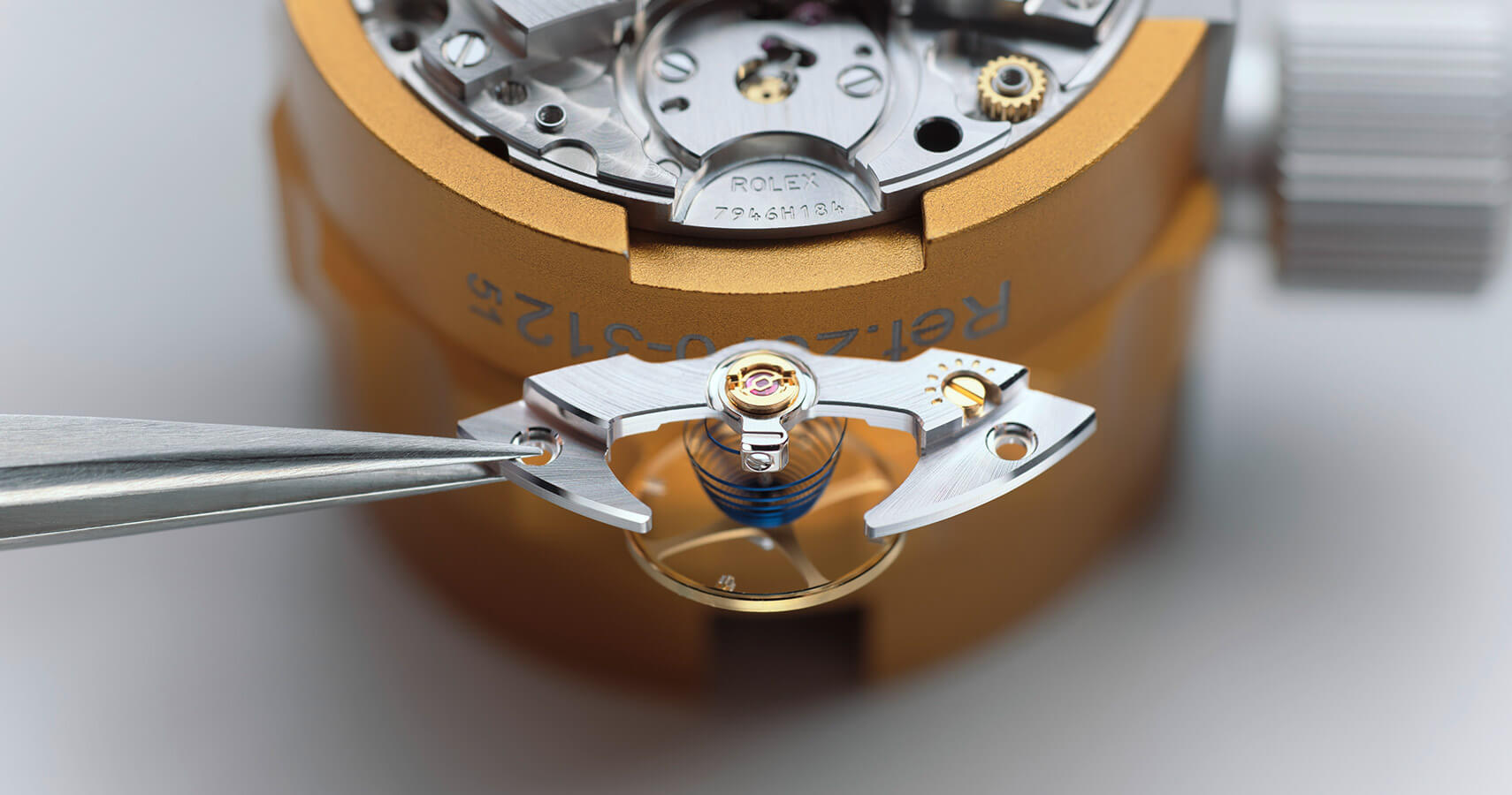 rolex-servicing-procedure-assembly-lubrication-of-the-movement