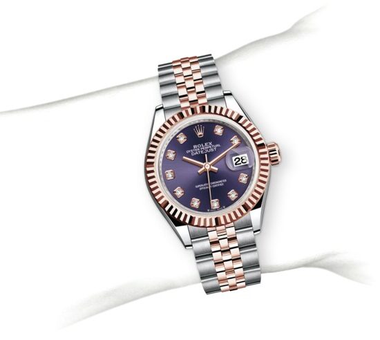 m279171-0015_modelpage_on_wrist_portrait.jpg