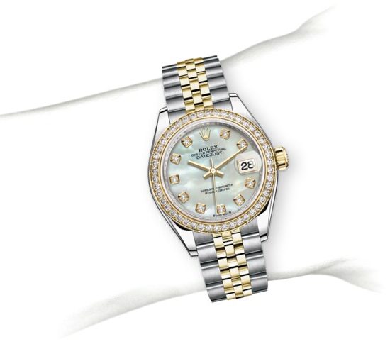 m279383rbr-0019_modelpage_on_wrist_portrait.jpg