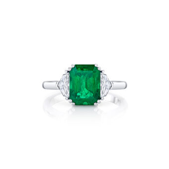 041024-1_Emerald-Ring Emerald Ring