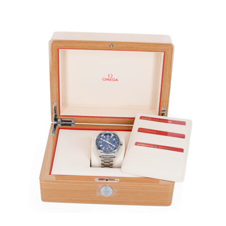 Omega Box