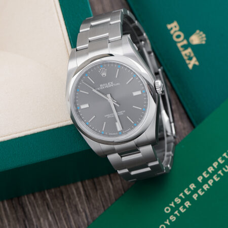 Rolex Oyster Perpetual 39 (114300)