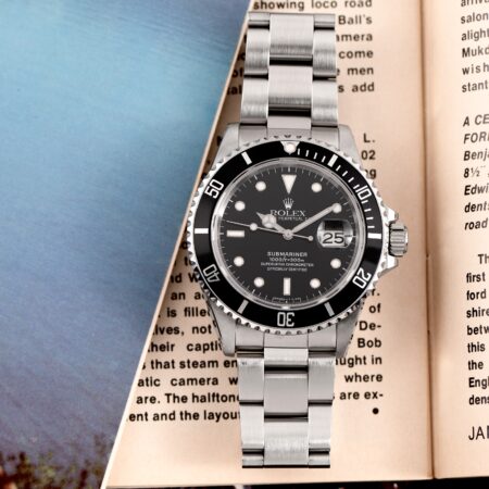 Rolex Submariner (16800)