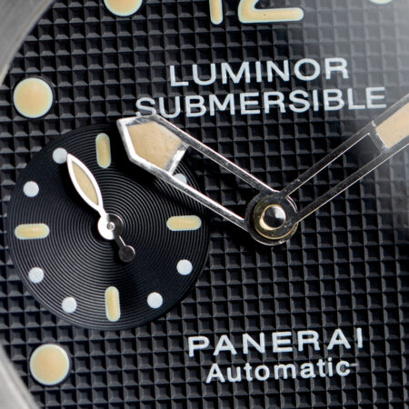 Panerai Luminor Submerisible (PAM00025) Dial